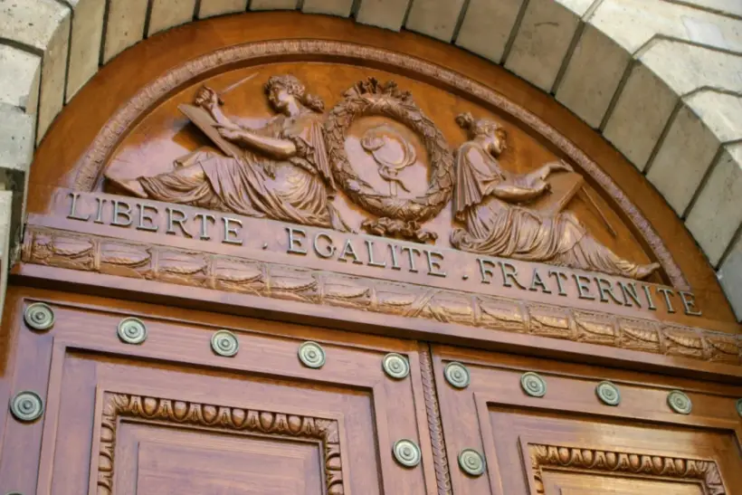 France Scraps €15 Cruise Passenger Tax