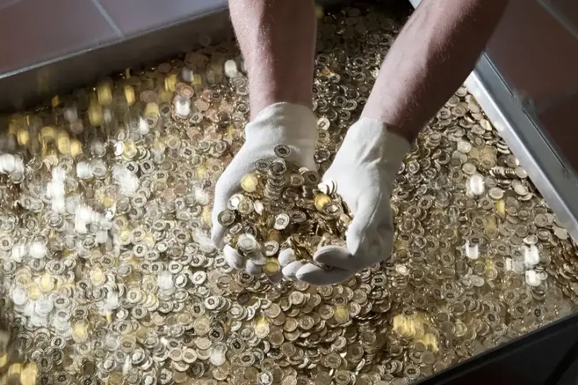 Швейцария закрепила право на наличные деньги в Конституции