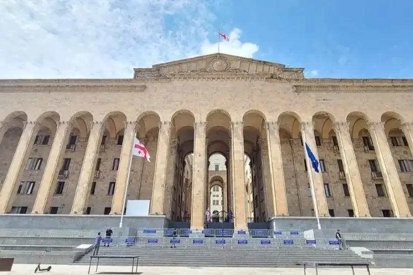 Грузия вводит визу C5 для иностранцев: разрешена удалённая работа на зарубежные компании