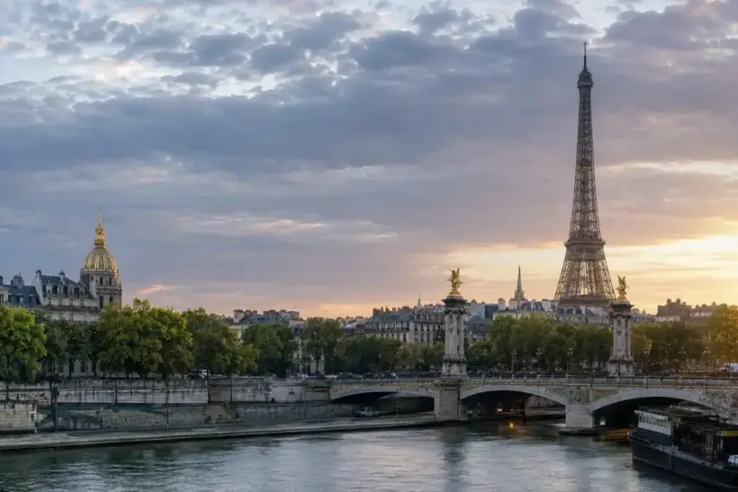 French Unemployment Heads for a Seven-Year High