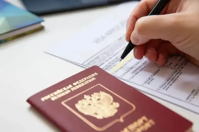 Черногория введет визы для россиян и белорусов с 1 октября